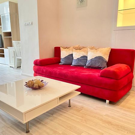 Spacious Riverside Residency - Magnificent View Будапеща Екстериор снимка